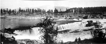 Kettle Falls before the dam