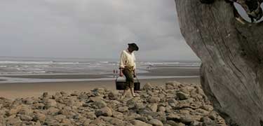 Saltmaker carrying sea water