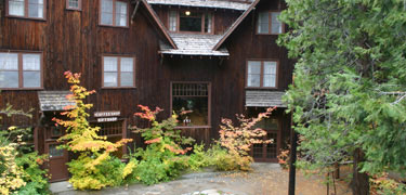 Oregon Caves lodge has a restaurant, gift store and overnight accommodations.