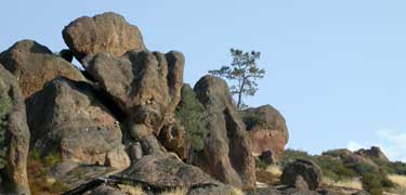 Rock formations near the Bear Gulch Reservoir