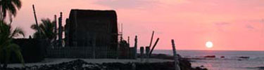 Hale o Keawe at sunset