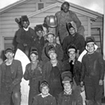 Kaiser Shipyard, Richmond California WWII work crew (Photo courtesy of the Clem family)