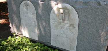 The graves of Dr. John McLoughlin and his wife Marguerite McLoughlin are located at the McLoughlin House unit of the park.