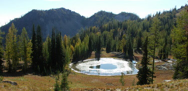 Juanita Lake from War Creek Pass