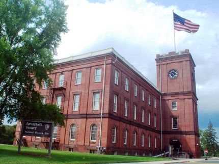 Modern photo of Main Arsenal buidling at Springfield Amory.