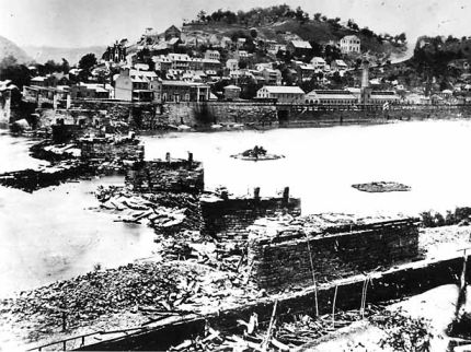 Wartime photograph of Harpers Ferry