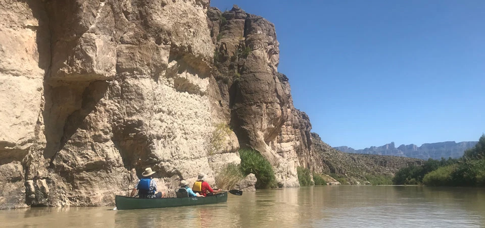 Canoeing through Hot Springs Canyon Canoeing through Hot Springs Canyon