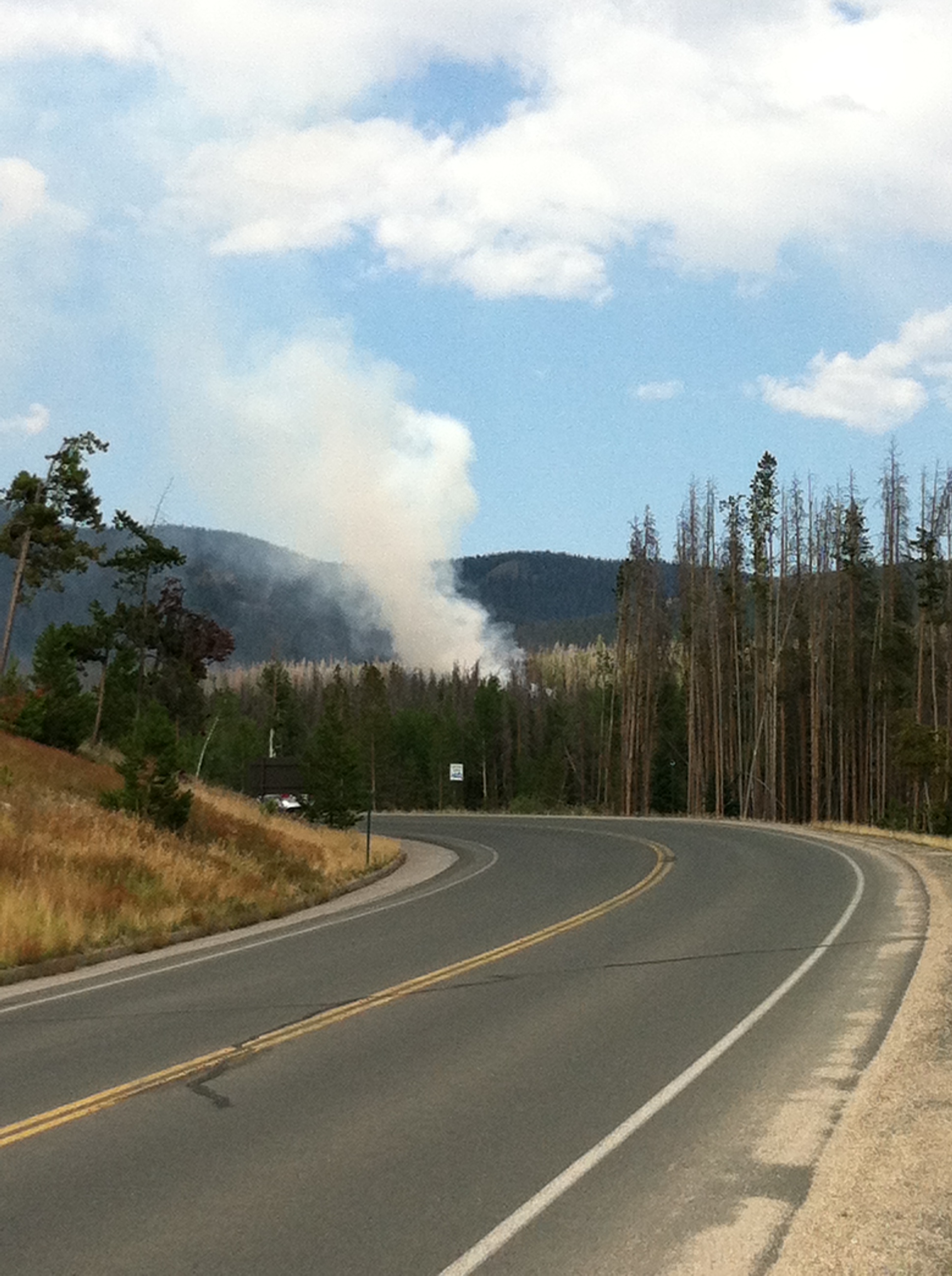 Tonahutu Fire Photo From US 34 in Rocky Mountain National Park
