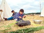 Weaving with Reeds