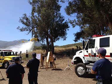 Multiple agencies gather for pre-fire season demonstration.