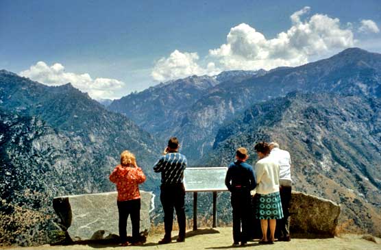 Park visitors at Junction View on Hwy 180