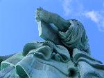 Symbolic features of Statue of Liberty
