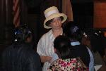 Alice Roosevelt talks to local school children
