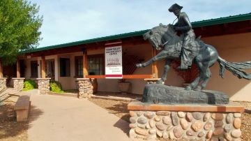 Front entrance to the Verde Valley Archaeology Center