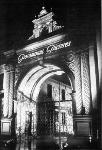 12 Paramount Studio Gate