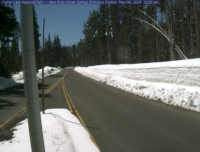 Crater Lake Annie Springs Entrance Webcam Image