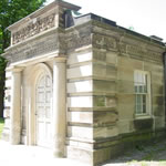 15th Street Bulfinch Gatehouse