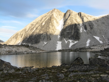 Lake on Iceberg to Bremner Route