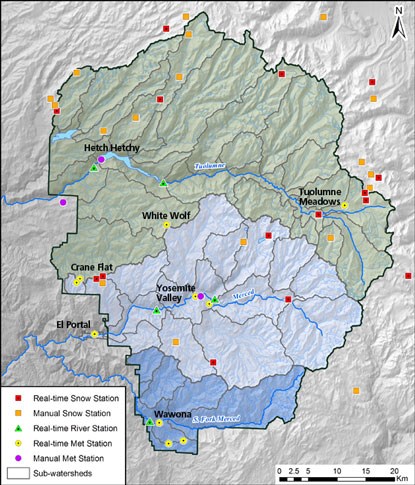 Map of Yosemite showing hydrological stations