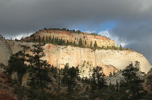 Temple Cap Formation visible from West Rim Trail