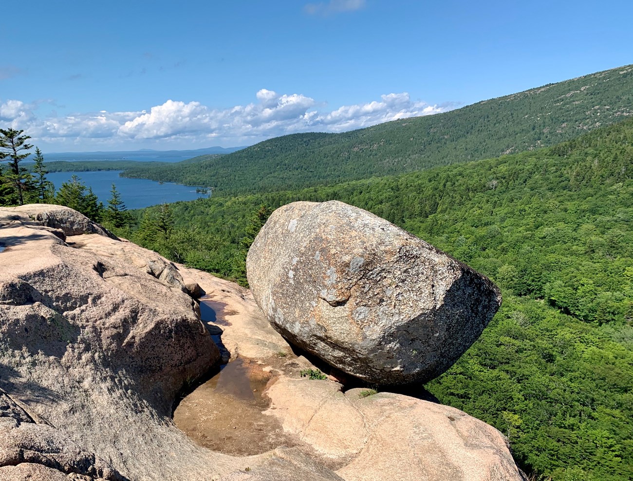 Bubble Rock, a glacial erratic