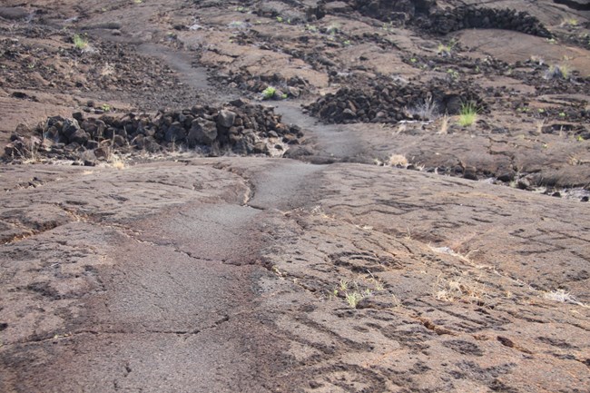 Trail across pahoehoe