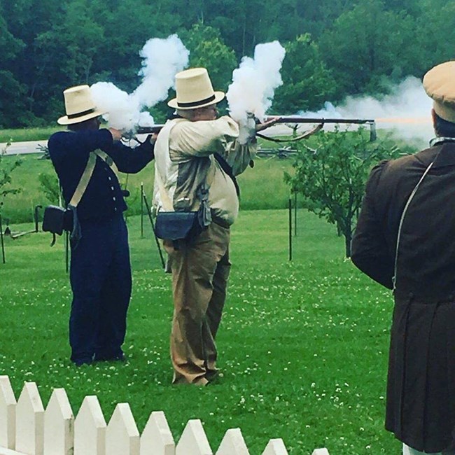 Black powder Black powder