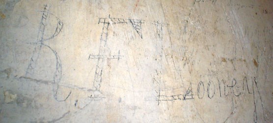 Graffiti---Looney