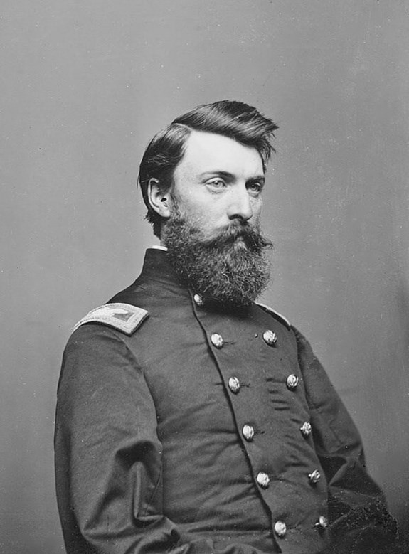 man dressed in union soldier uniform