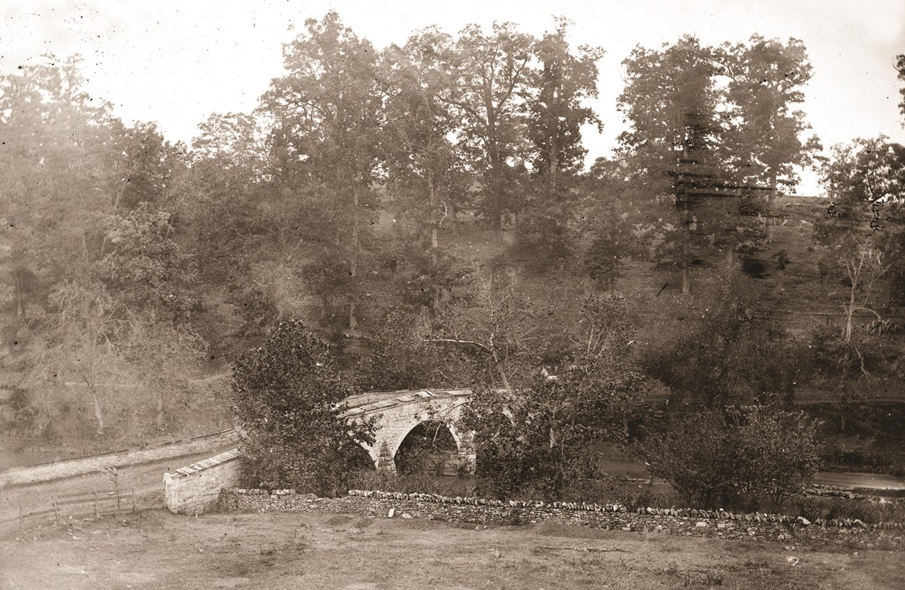 Historic photograph of the Burnside Bridge