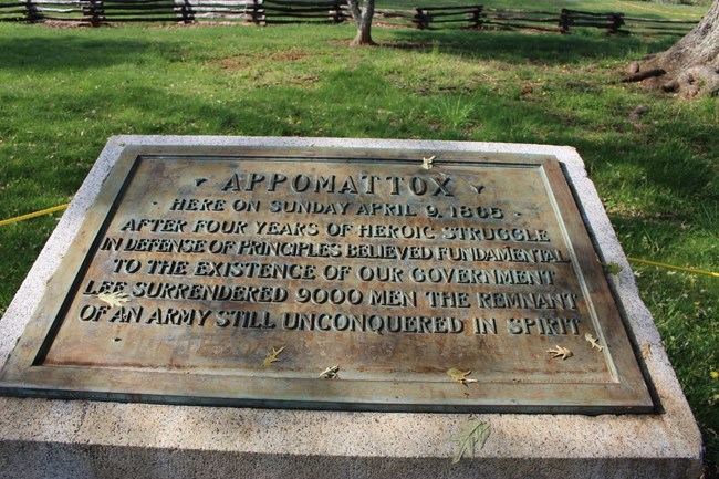 Plaque describing one description of the surrounding