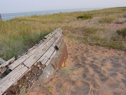 Boat wreck on Outer Island sandspit