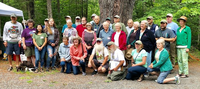 15_ORBO-ME_volunteers_by Donna Dwyer_crop Group of people