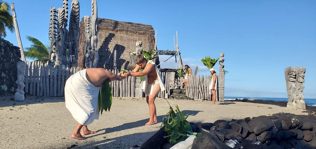 Makahiki Ceremony 2021 Cultural practitioners present offerings at Hale o Keawe during the annual Makahiki ceremony