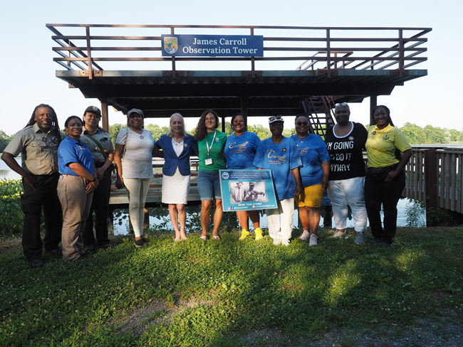 30_JOHE-PA NWR 50th anniversary Group of people in front of observation tower