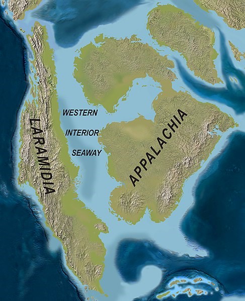 lt= a map of North America in which a seaway labeled Western Interior Seaway cuts through the center of the continent, separating Laramidia to the West and Appalachia to the East