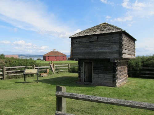Crockett Blockhouse and Barn