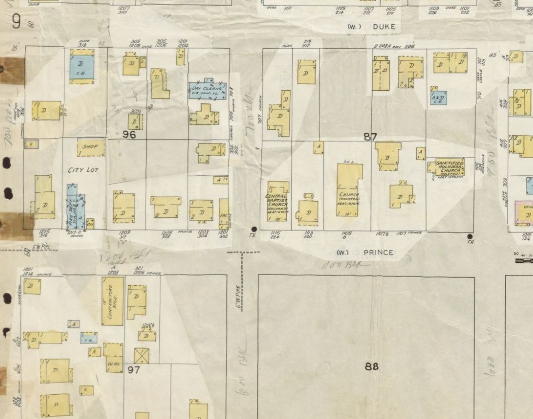 A map of lots and buildings in the city of Beaufort South Carolina.