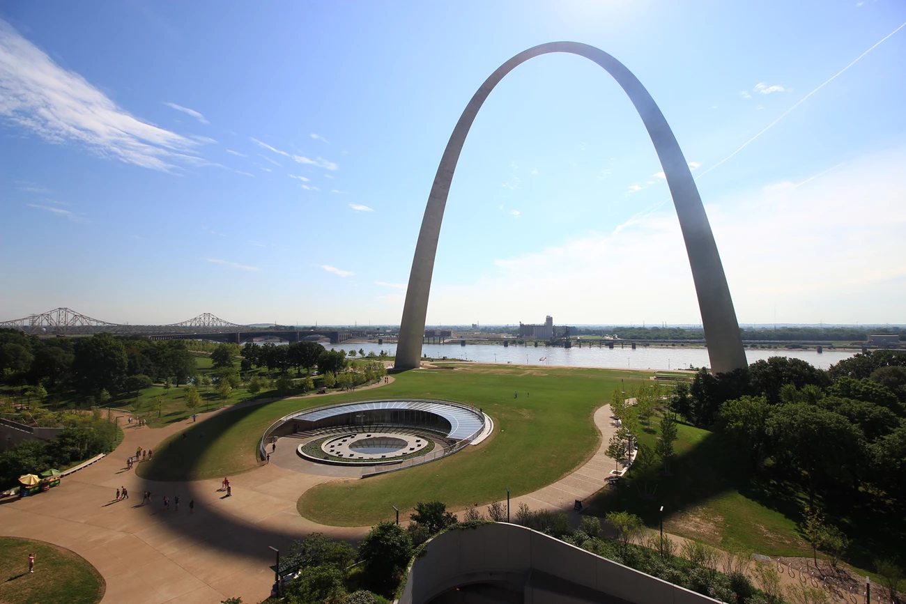 Gateway Arch Overview A view above Gateway Arch