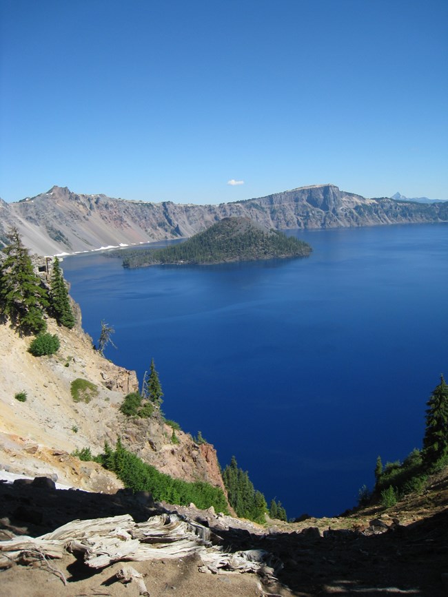 CRLA NPS photo crater lake