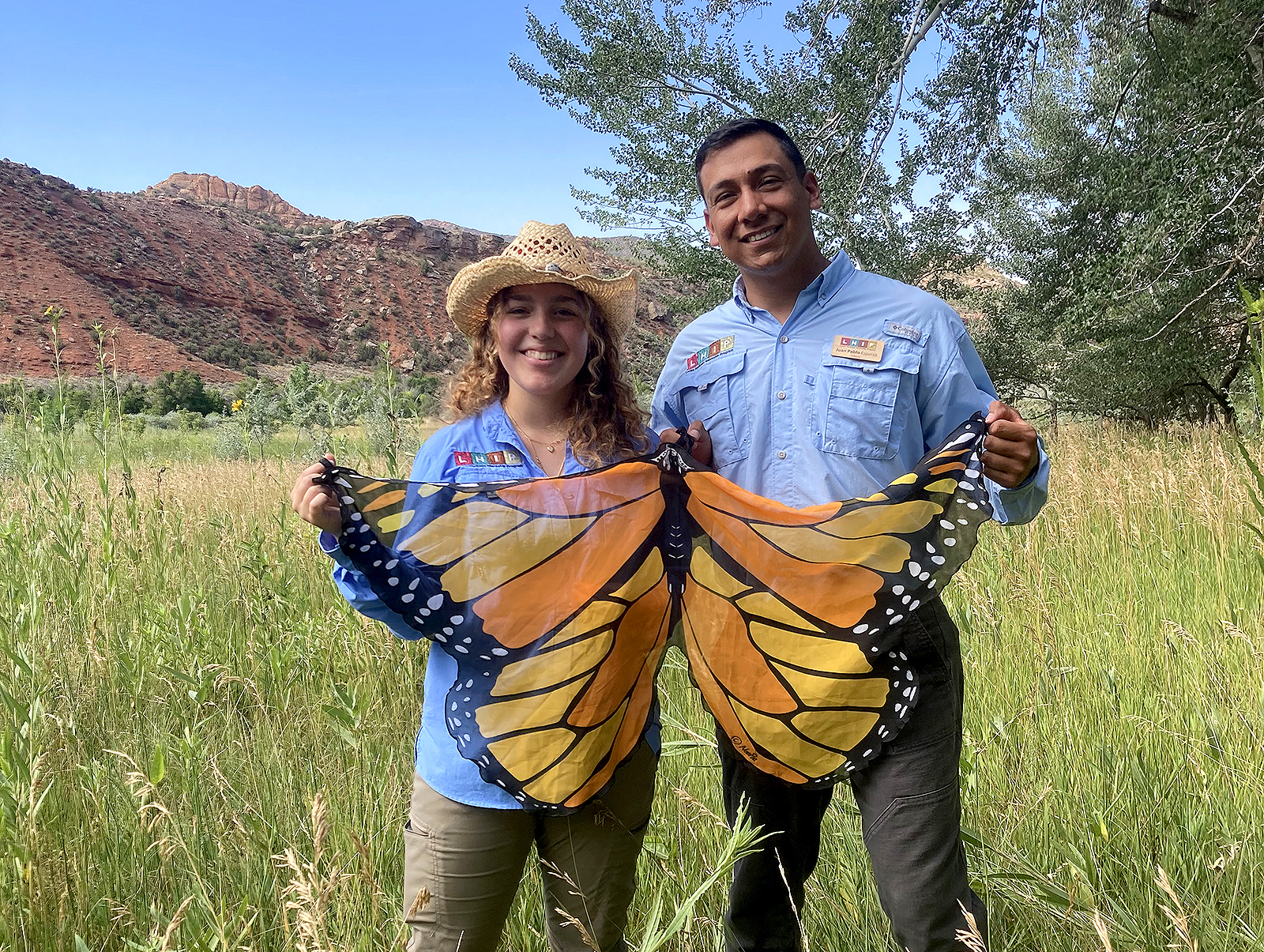 For the Love of Monarchs How We Joined the Push to Save a Beloved Butterfly (U.S