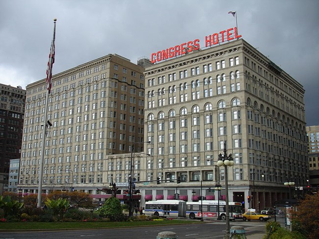 Congress Hotel Chicagoy by IvoShandor CC BY SA exterior of Congress Hotel. Photo by IvoShandor CC BY SA