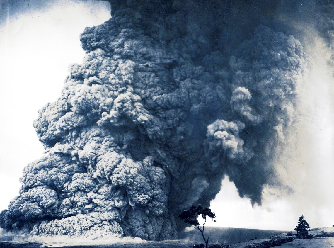 Explosive eruption column Halema‘uma‘u Crater May 18 1924 Explosive eruption column