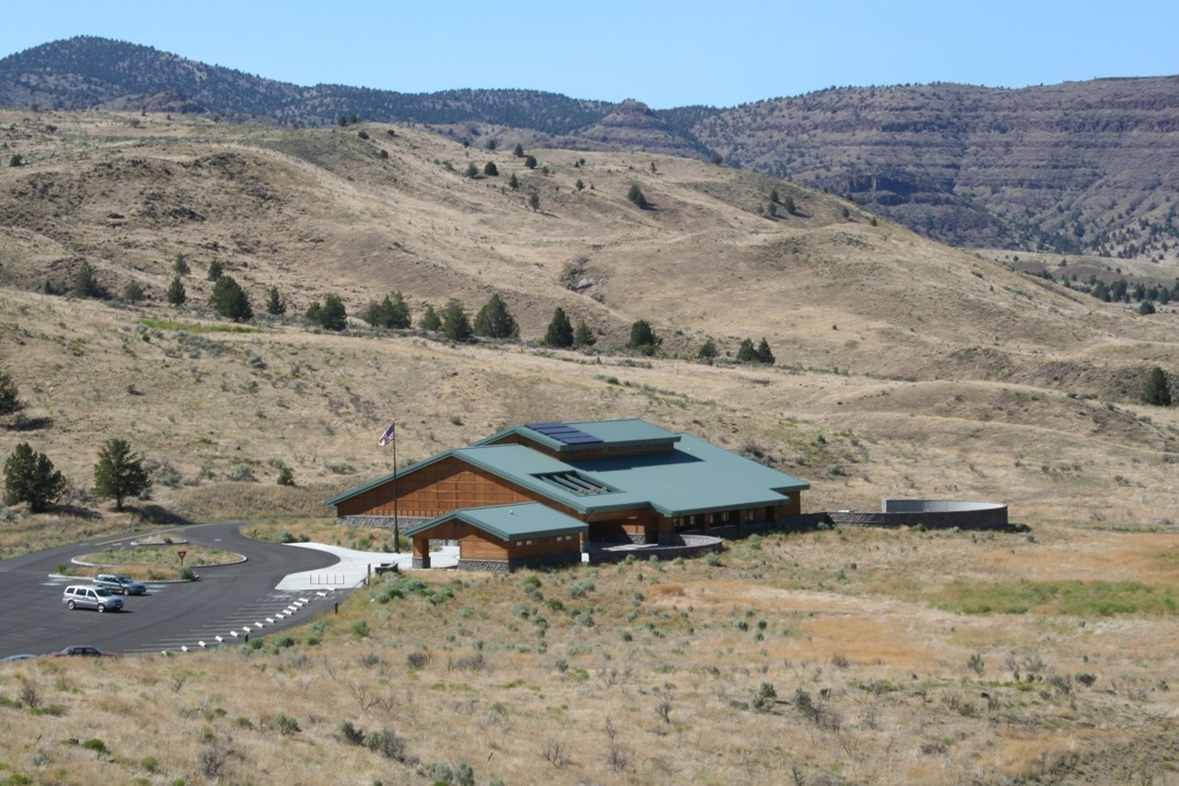 Thomas Condon Paleontology Center