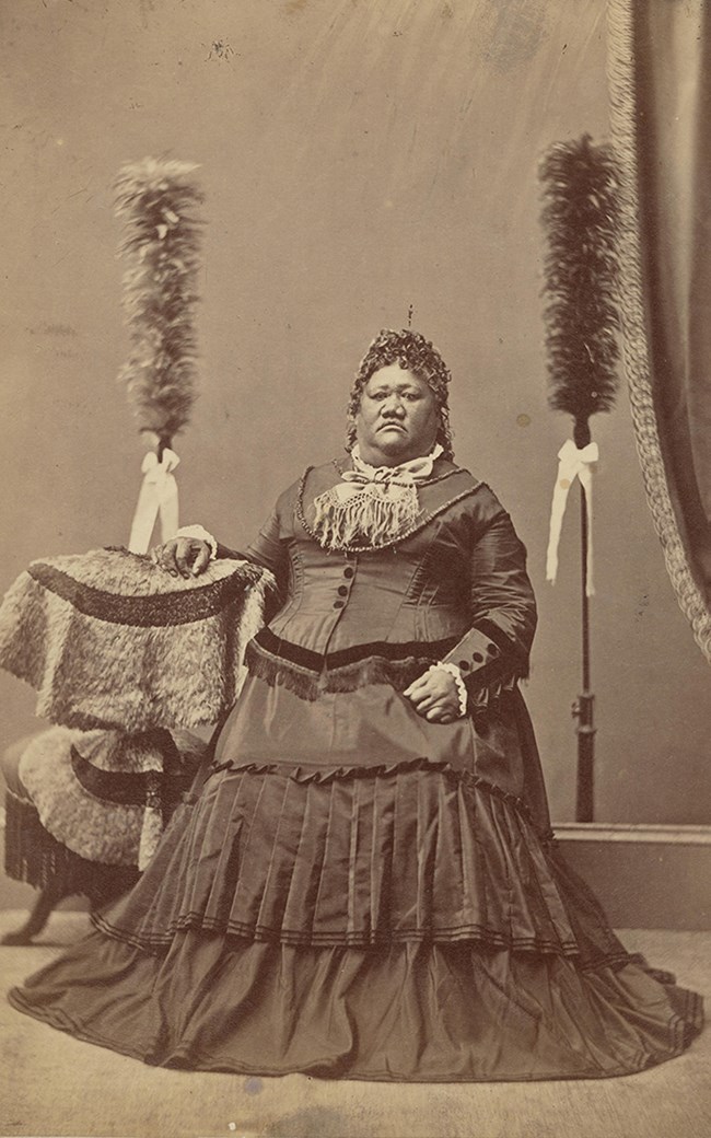 HAVO_Ke_elikolaniBio_Photo-CMS-2 An old image of Princess Luka Ruth Keʻelikōlani sitting down.