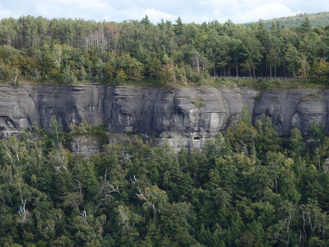 JOBO-NY escarpment face NPS photo