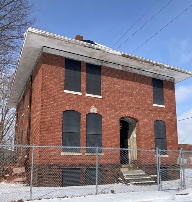 A two story brick buidling