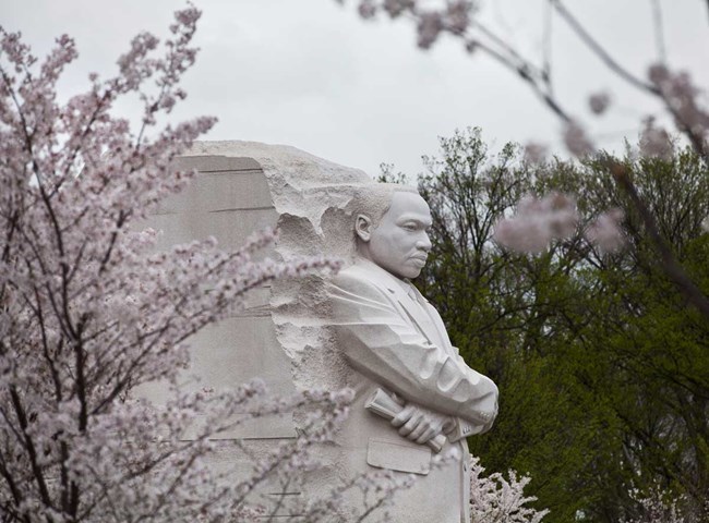 MLK-Memorial-NPS-Photo Statue of Dr. Martin Luther King Jr.
