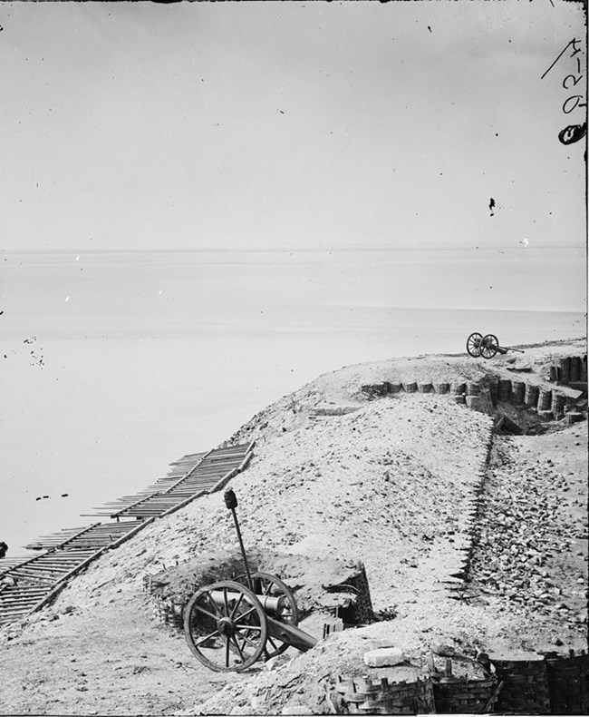 Photograph of mountain howitzers at Fort Sumter mounted on parapet
