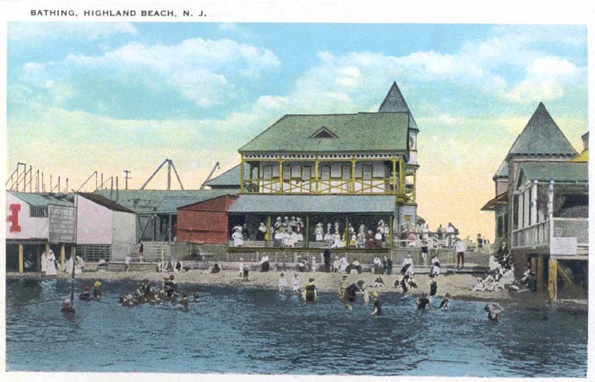 Sandlass Office overlooking bathers on the beach